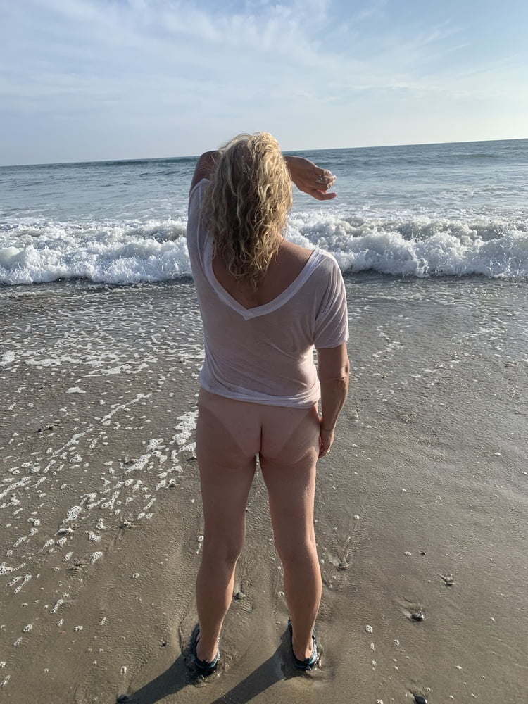 Naked Beach Blonde Cougar #89360262