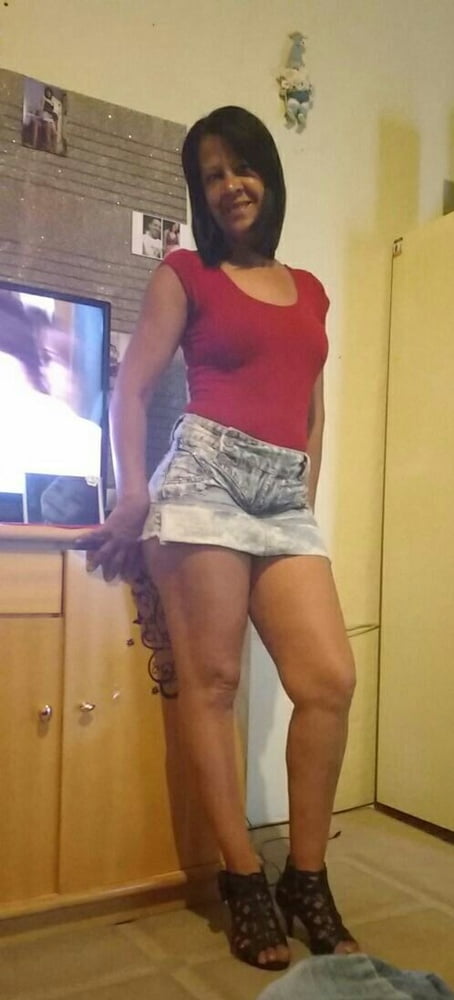 Coroa coxuda e rabuda #87586722