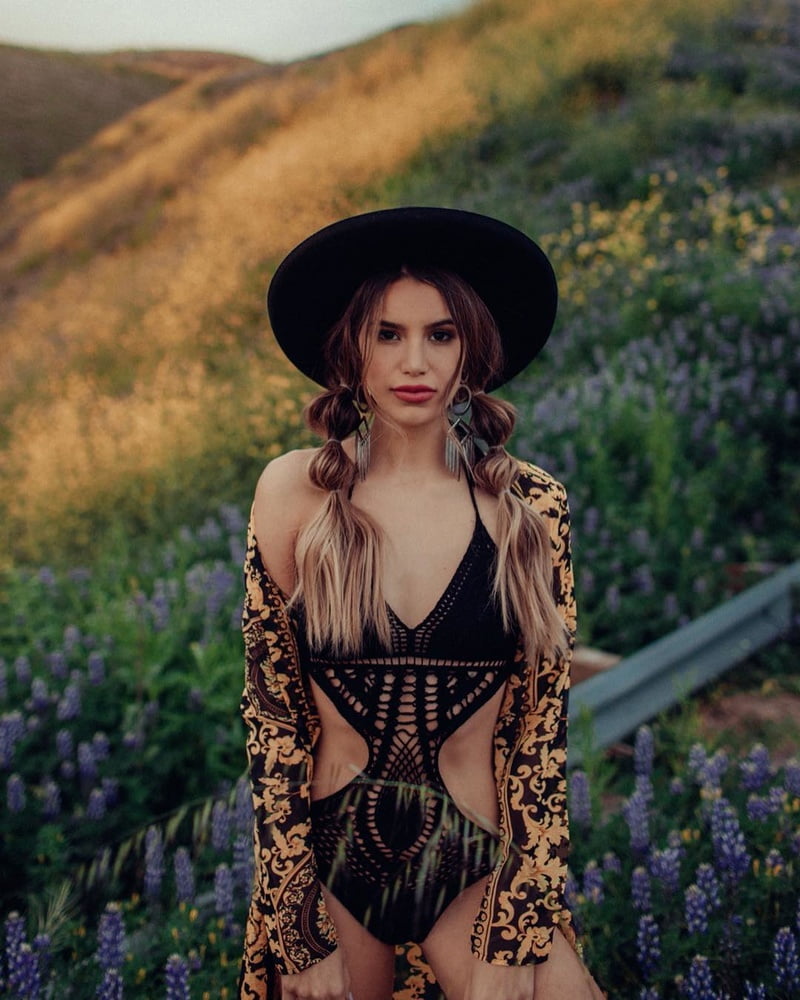 マディソン・リード(正義の味方)
 #99521958