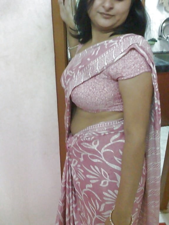 Hottest Desi Aunty ever #90650887