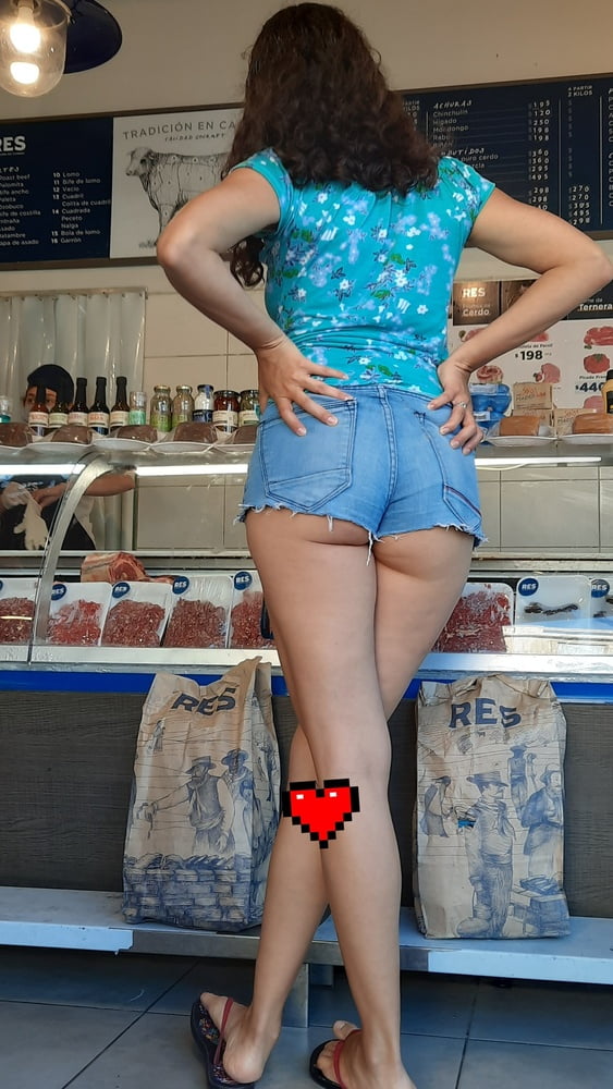 Latina big booty en el verano
 #106664796