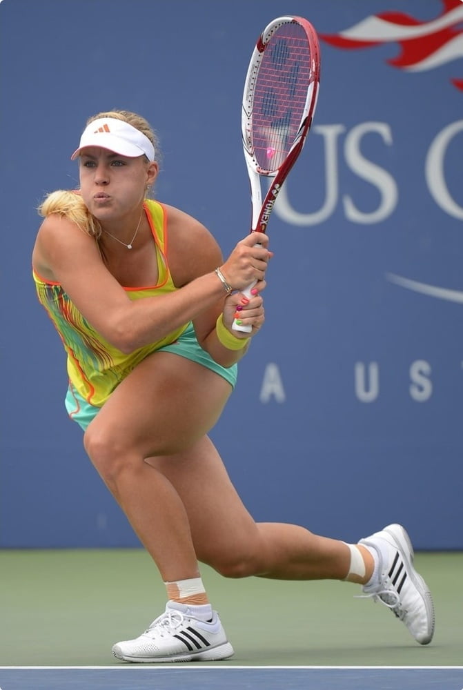 Angelique Kerber thighs &amp; arms #95131736
