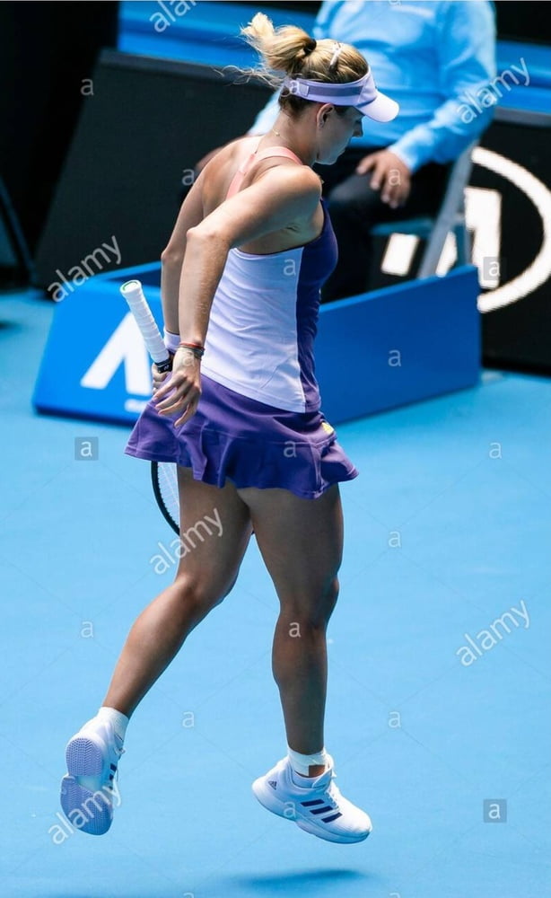 Angelique Kerber thighs &amp; arms #95131760
