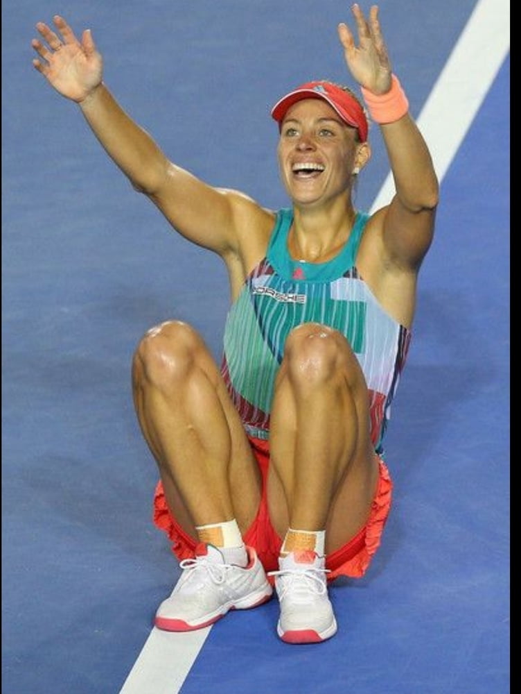 Angelique Kerber thighs &amp; arms #95131766