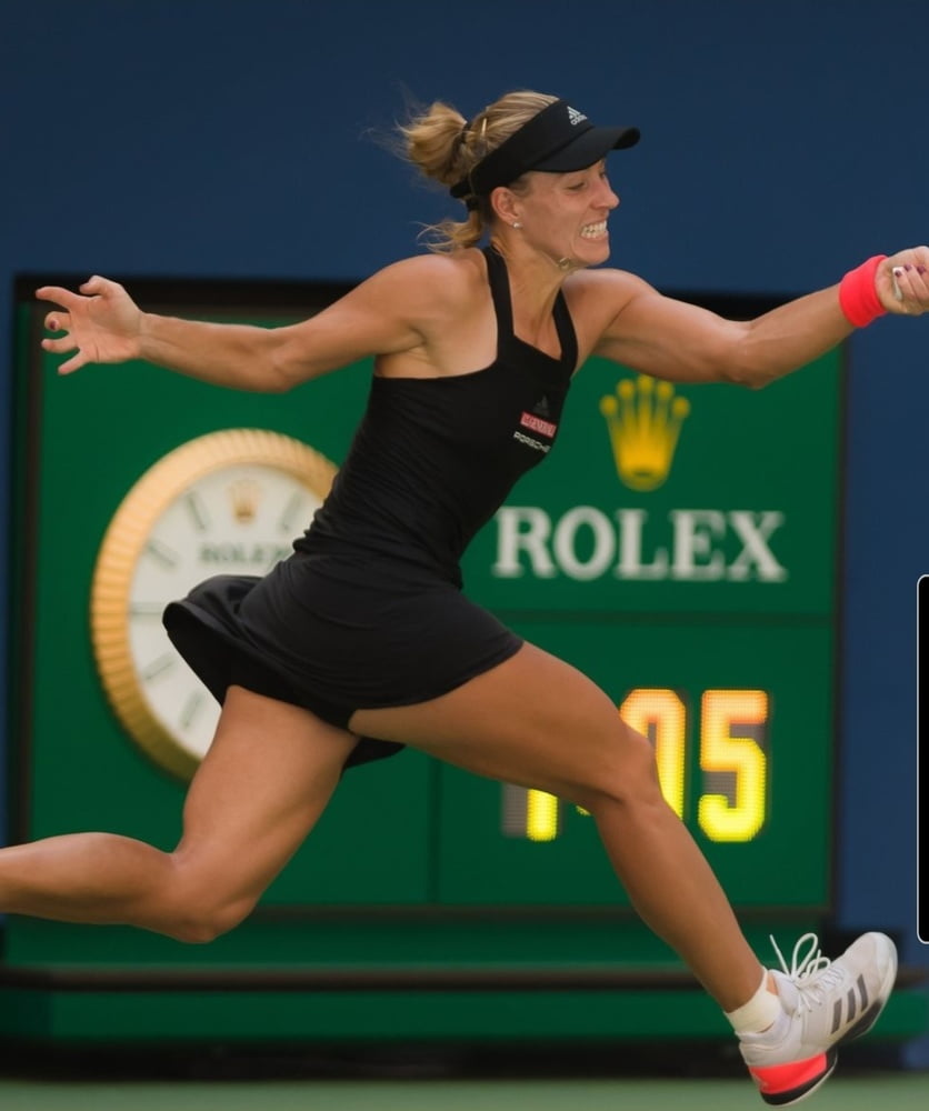 Angelique Kerber thighs &amp; arms #95131772