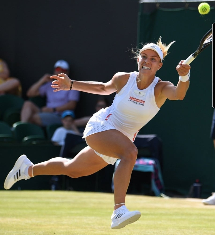 Angelique Kerber thighs &amp; arms #95131774