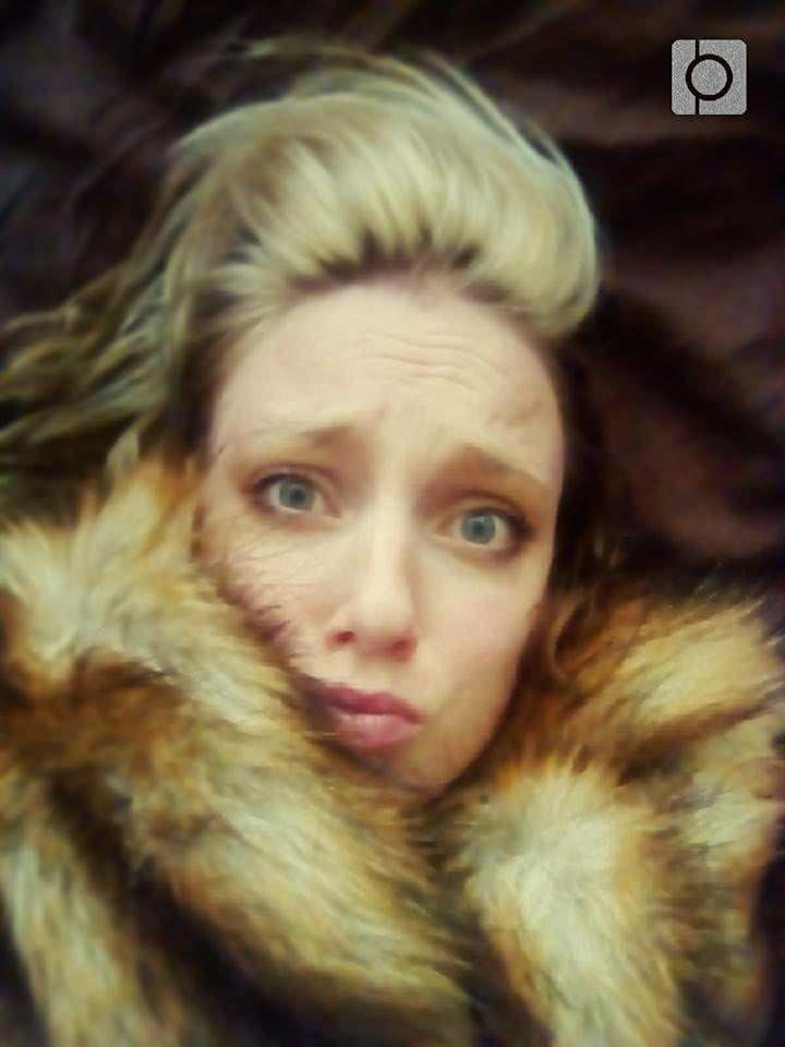 Salope blonde du nord
 #97531235