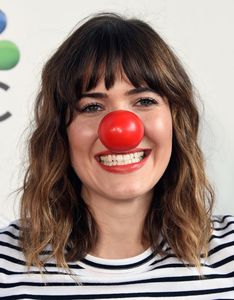 Mandy Moore - Red Nose Day Special (26 May 2016) #88452179