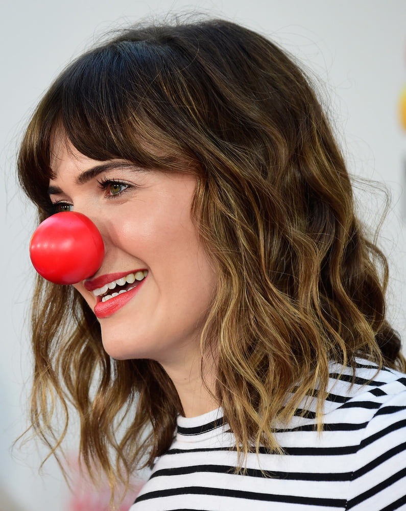 Mandy Moore - Red Nose Day Special (26 May 2016) #88452185