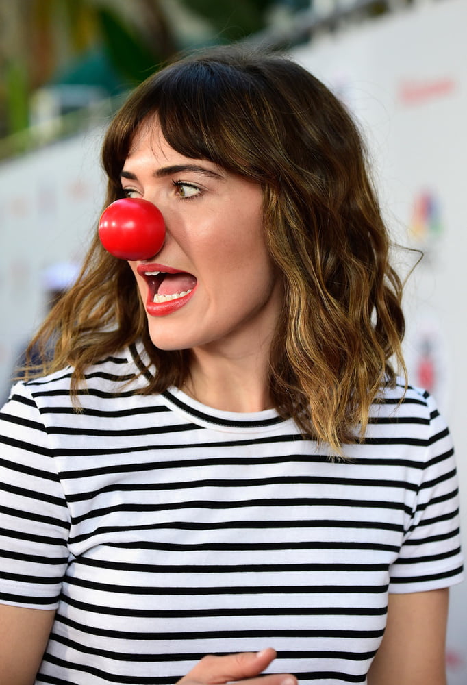Mandy Moore - Red Nose Day Special (26 May 2016) #88452204