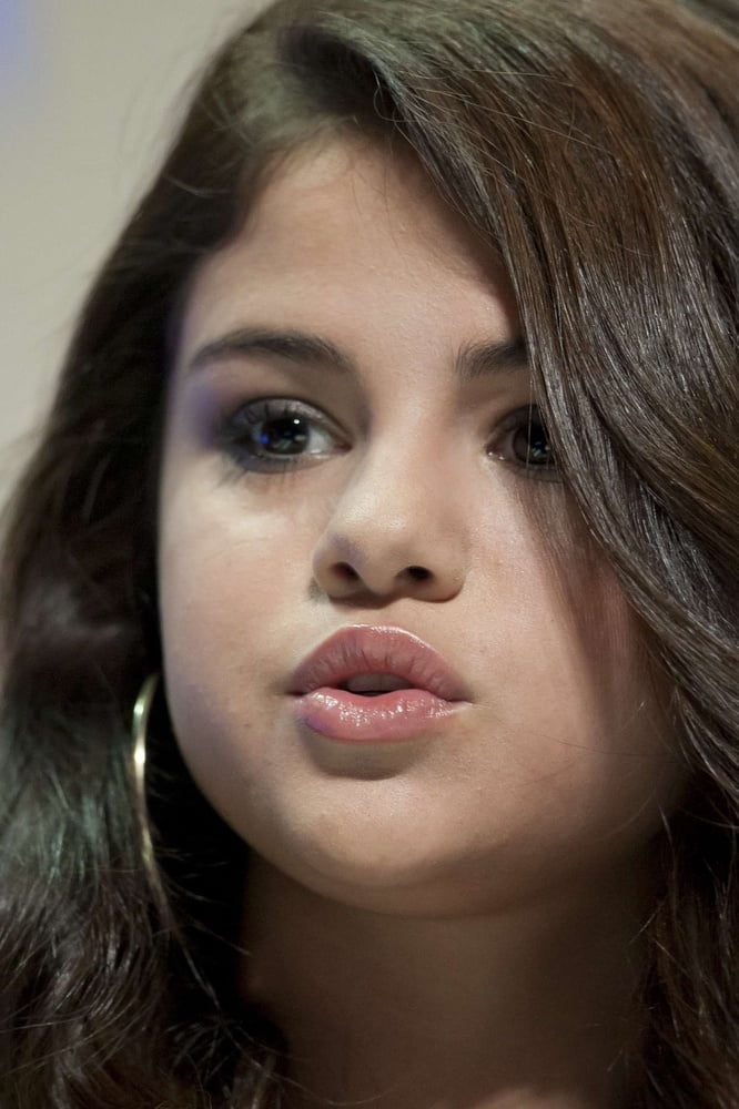 ¡¡¡¡¡¡Selena gomez ... labios fantásticos para soplar !!!!!!
 #94338789