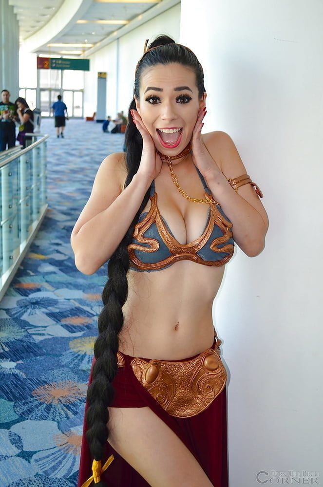 SLAVE LEIA 4 A DAY #105049711