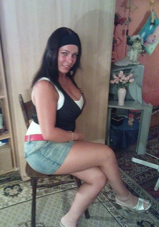 Atemberaubende sexy busty polnischen Amateur Frau mit großen Titten
 #95654307