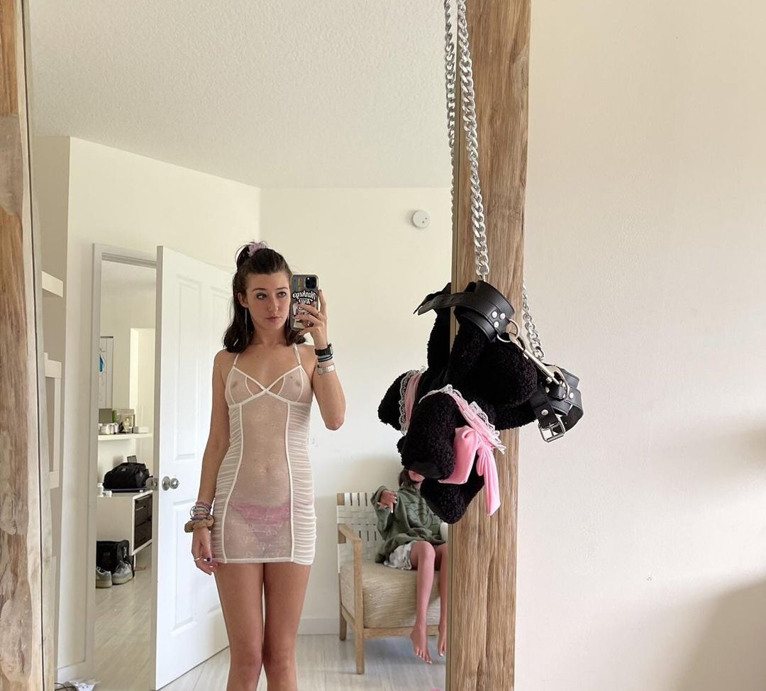 Anne Frank nude #109762685