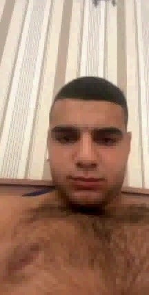 Mr : edgar hayrapetian se masturbe sur webcam devant 8 ye
 #81840426