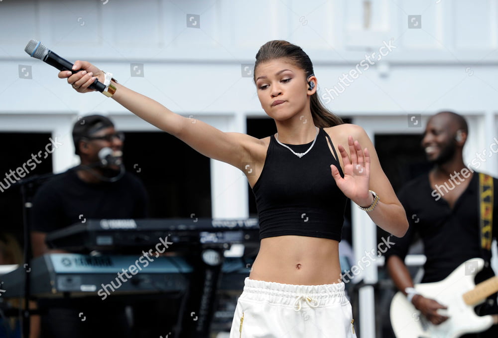 Zendaya Armpits #93415852