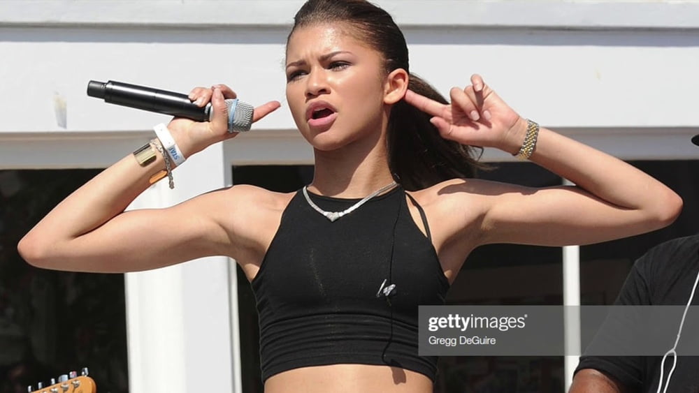 Zendaya Armpits #93415857