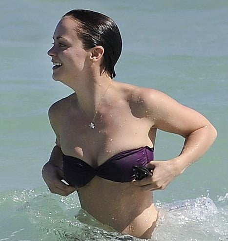 Christina Ricci juicy ass and big tits in bikini #99802202