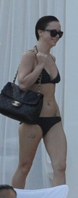 Christina Ricci juicy ass and big tits in bikini #99802252