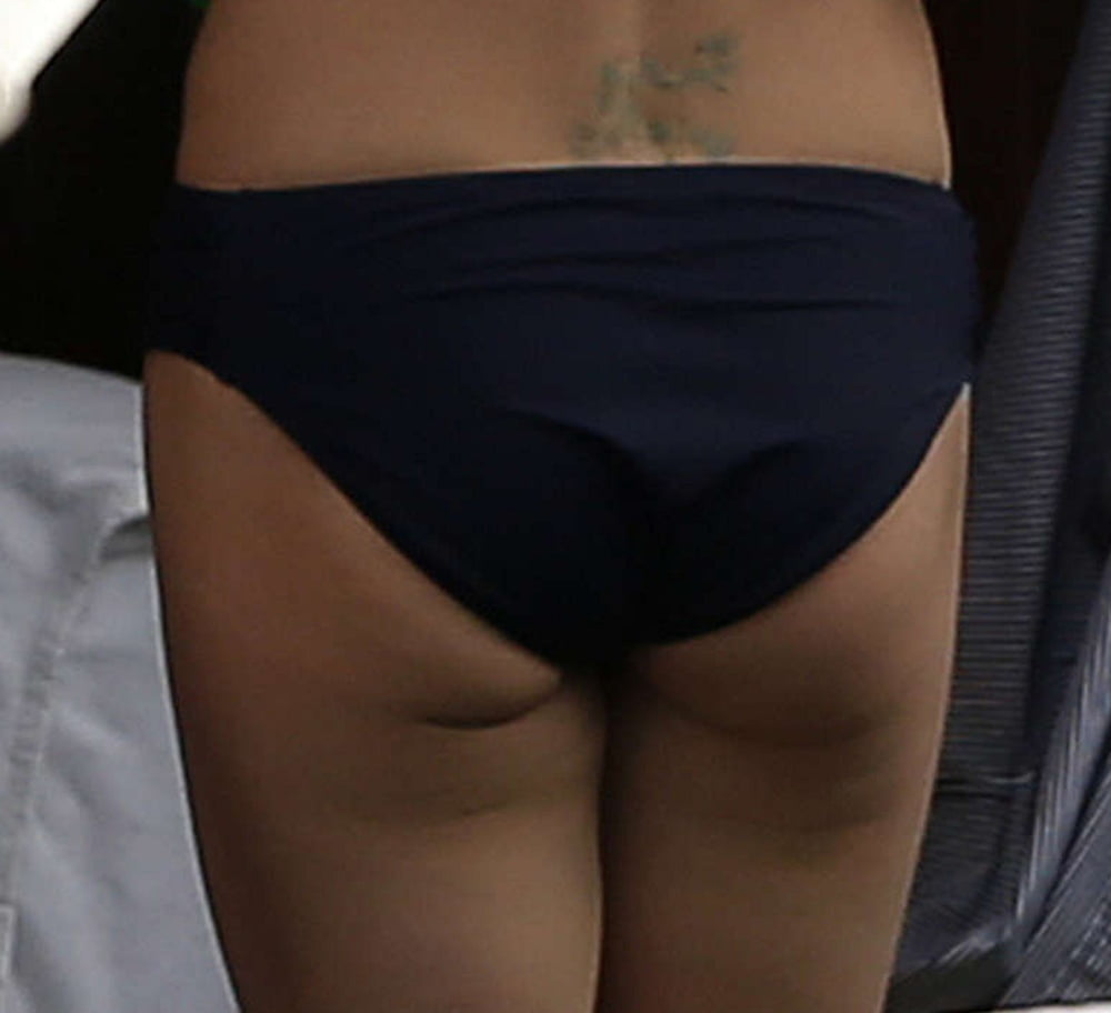 Christina Ricci juicy ass and big tits in bikini #99802328