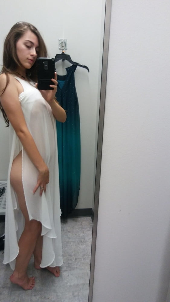 Marie expuesta
 #89912234