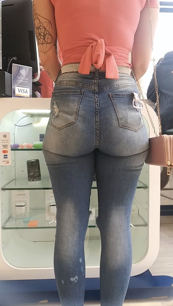 Nut over this pawg booty in tight jeans #80489988