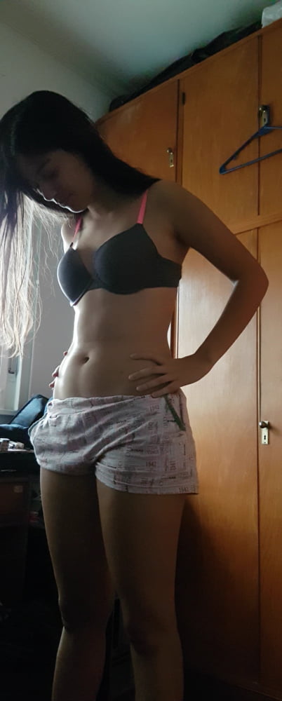 Exposed 212 #89366044