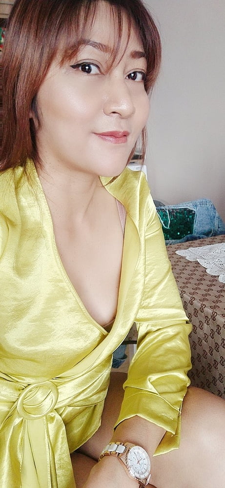 35 year old woman very hot in Chiang Mai #105125555