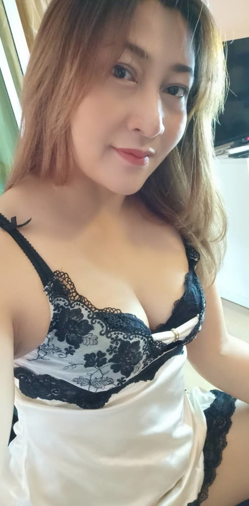 35 year old woman very hot in Chiang Mai #105125682