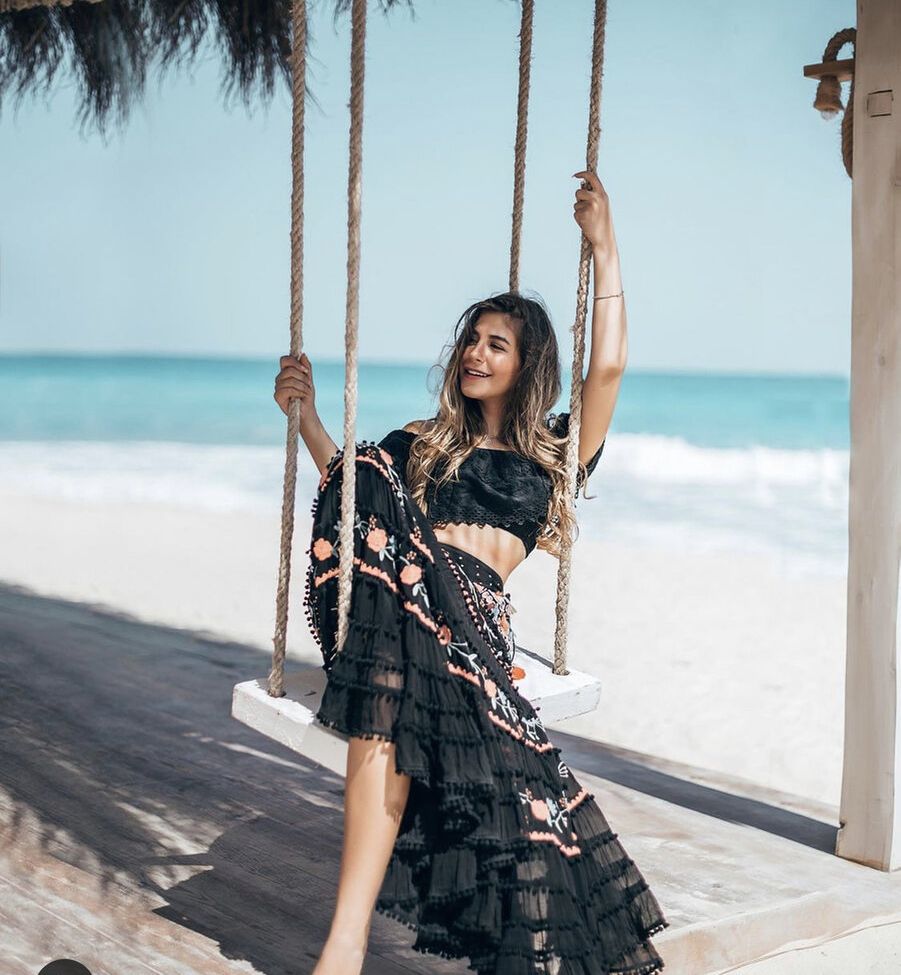 Malak Koura desnuda #108121991