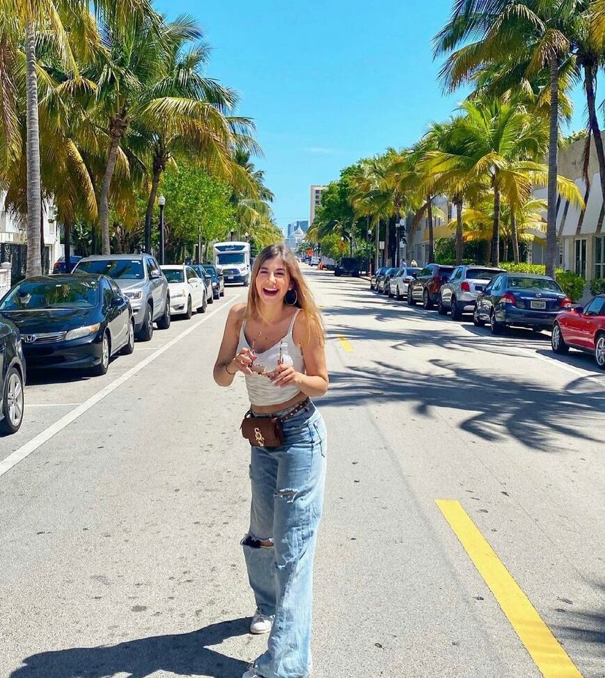 Malak Koura desnuda #108122002