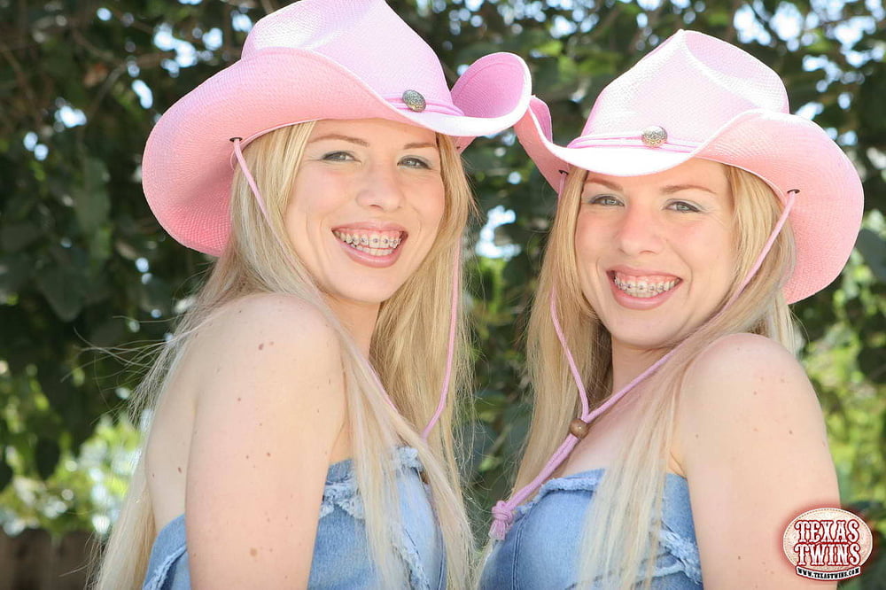 Texas Twins #106613767