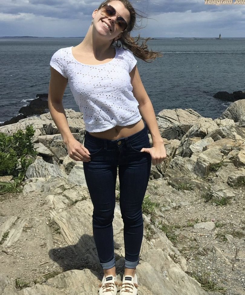 Julia Lydon desnuda #108269659