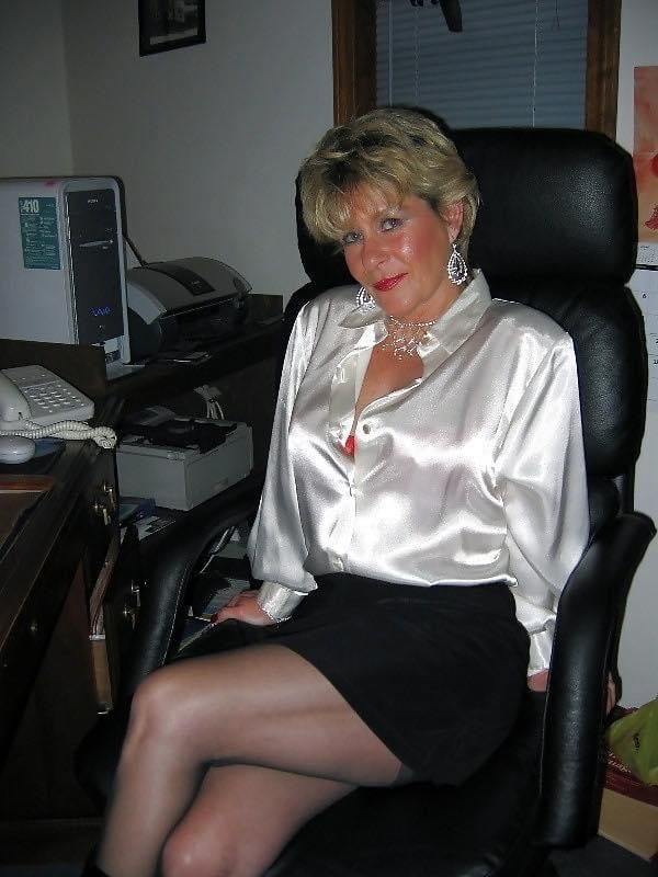 Sexy cougars
 #97142322