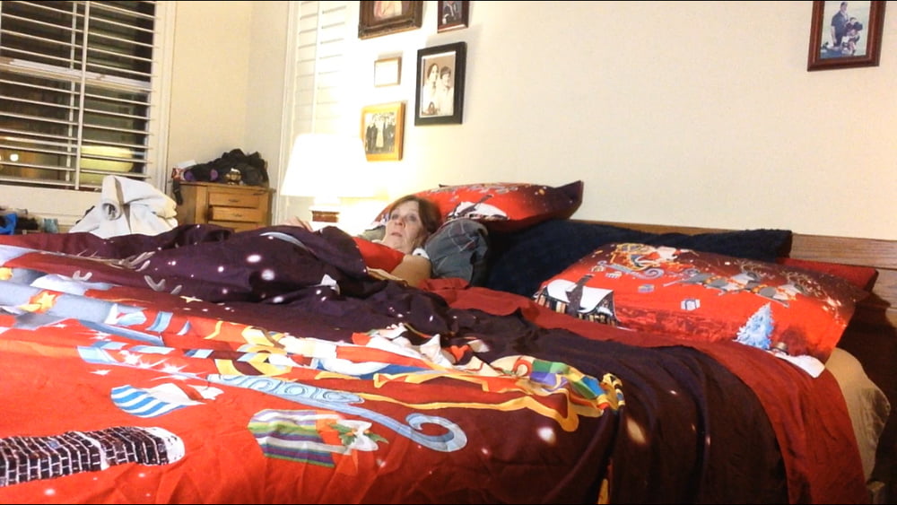 La lujuria navideña de Carmen
 #93922219