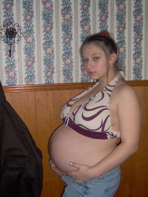 Coleen facebook sexy incinta
 #101839710