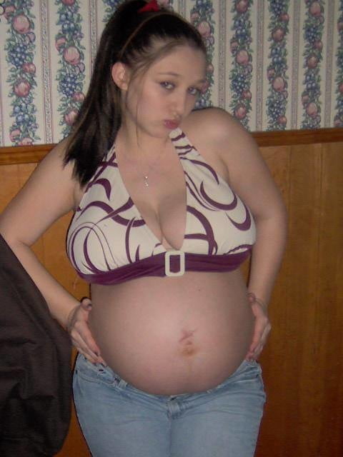 Coleen facebook sexy incinta
 #101839720