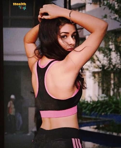 Avneet kaur #90650488