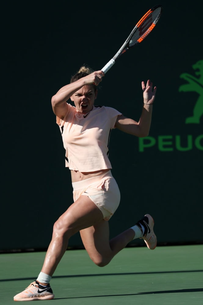 Tetas de celebridades - simona halep
 #105876006