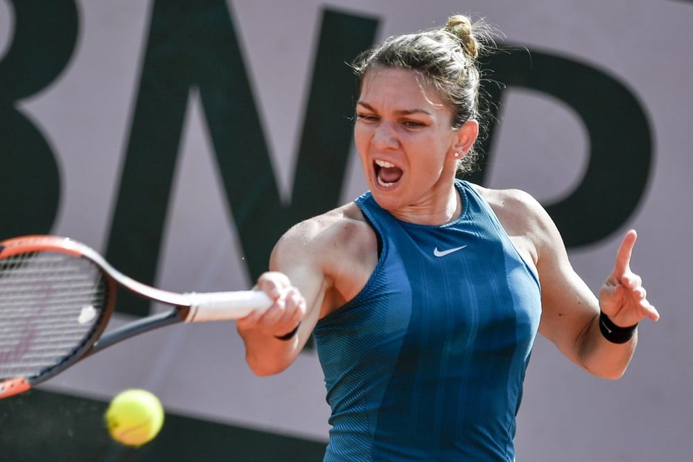 Celebrity Boobs - Simona Halep #105876022