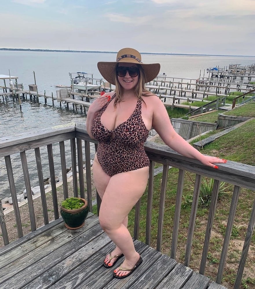 Bbw lauren
 #90138573