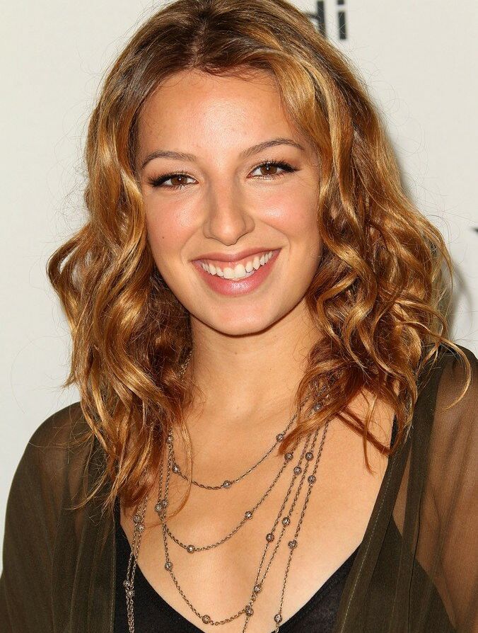 Vanessa Lengies desnuda #108233770