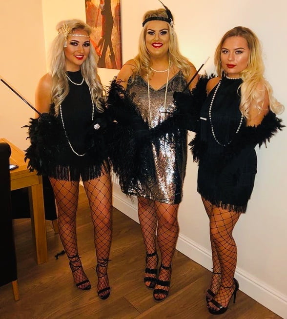 Zorras con disfraces 303
 #81885781