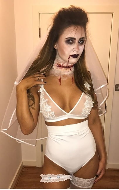 Zorras con disfraces 303
 #81885839