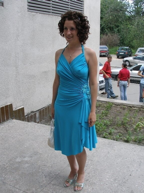 Hummm, les tetons qui pointent
 #97913790