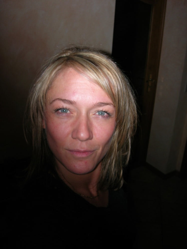 Ihre Mutter milf dumme Hure ist eine exponierte Webwhore cumslut
 #98979551