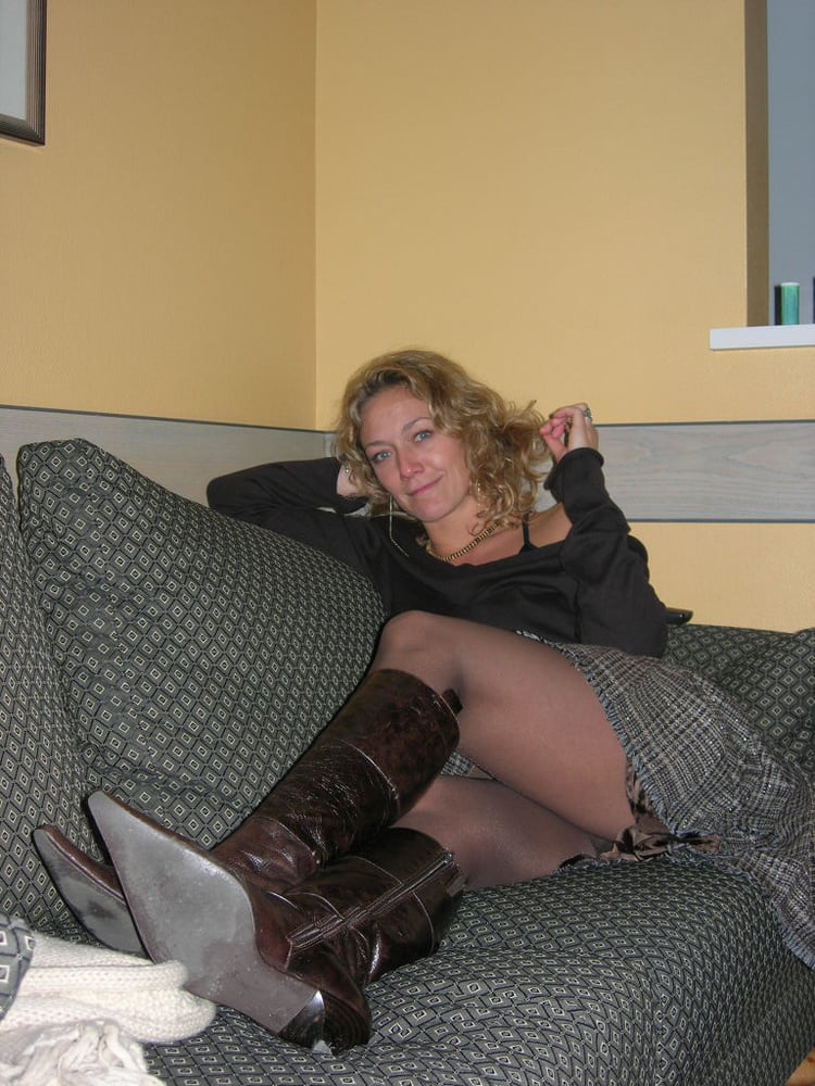 Ihre Mutter milf dumme Hure ist eine exponierte Webwhore cumslut
 #98979557