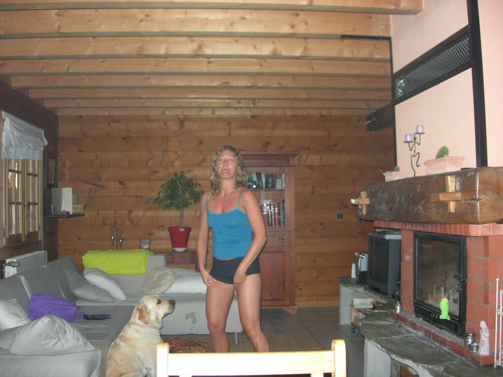 Ihre Mutter milf dumme Hure ist eine exponierte Webwhore cumslut
 #98979652