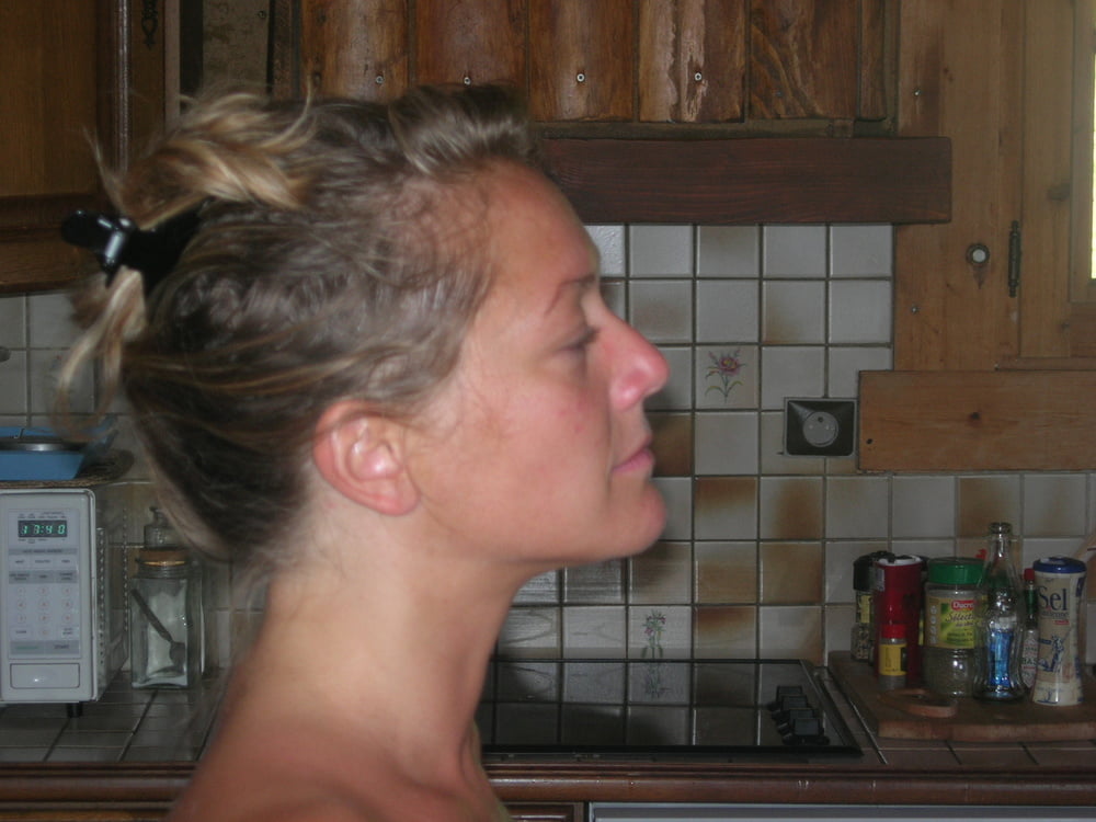 Ihre Mutter milf dumme Hure ist eine exponierte Webwhore cumslut
 #98979667