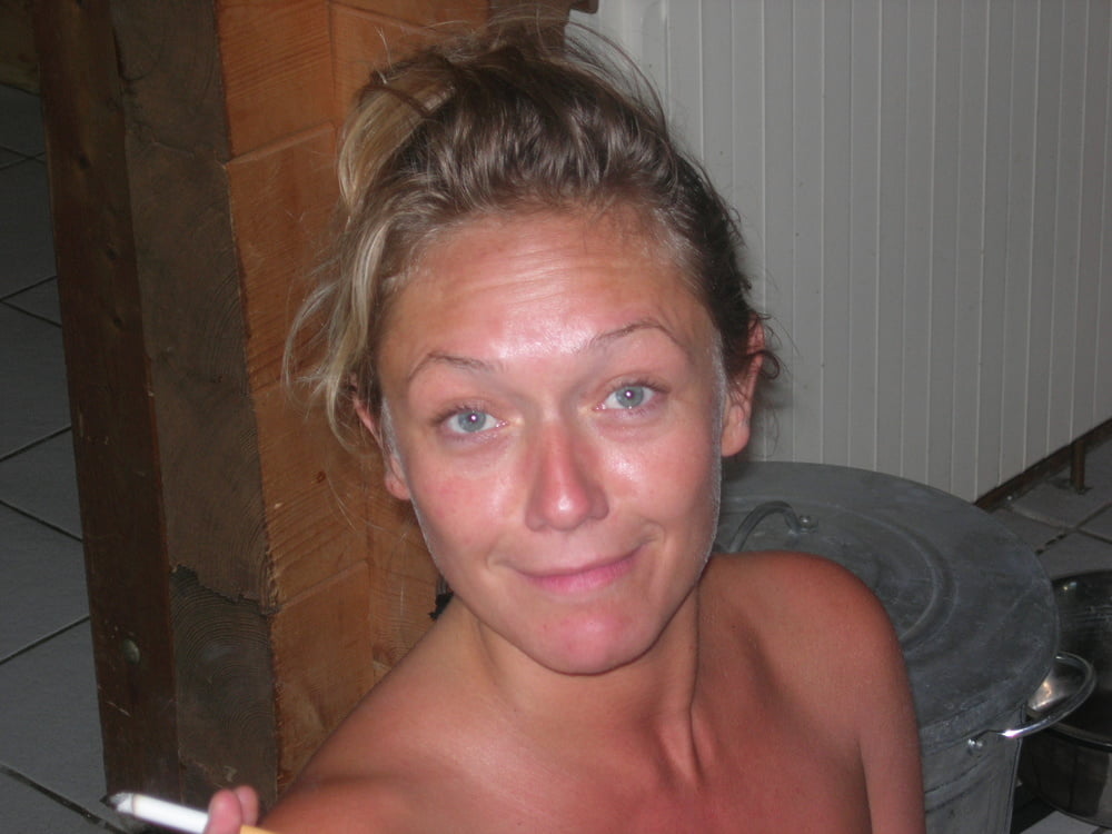 Ihre Mutter milf dumme Hure ist eine exponierte Webwhore cumslut
 #98979673